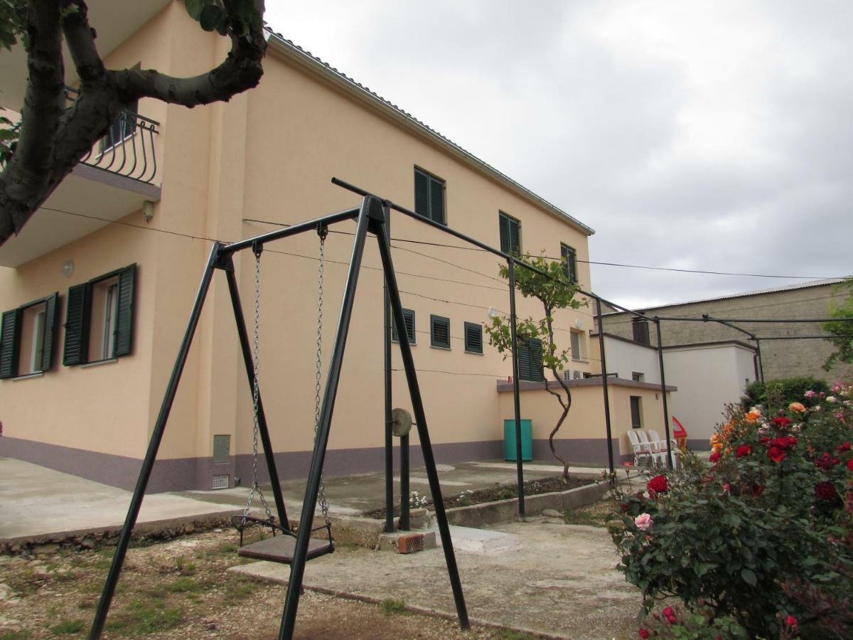 Room Bioci Šibenik Buitenkant foto